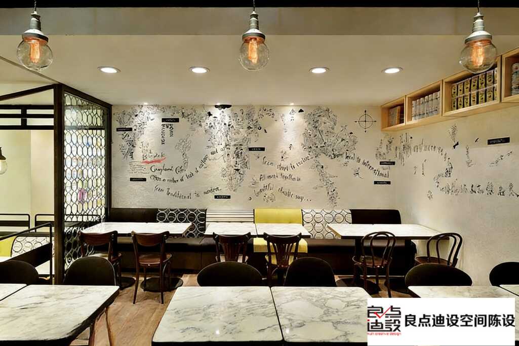 咖啡店装修软装设计天花板!这面地图墙让我拍了100张照片!